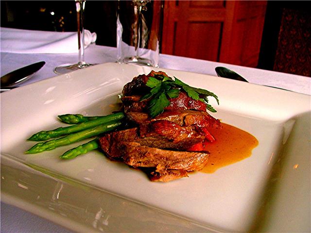 Annandale Arms Hotel in Dumfries and Galloway